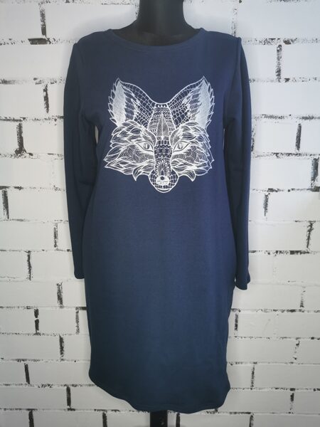 Taisnā piegriezuma kleita, S/M izmērs