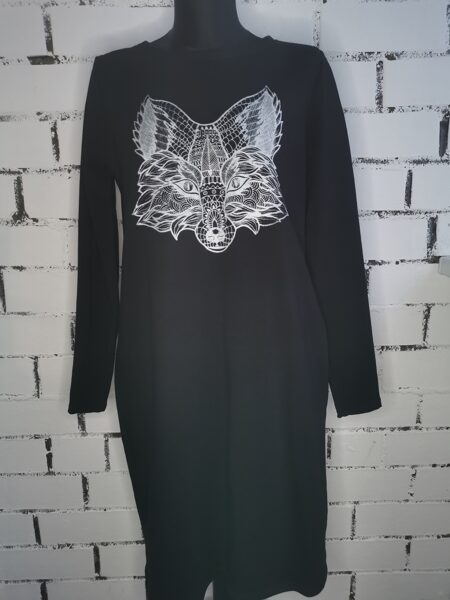 Taisnā piegriezuma kleita, S/M izmērs