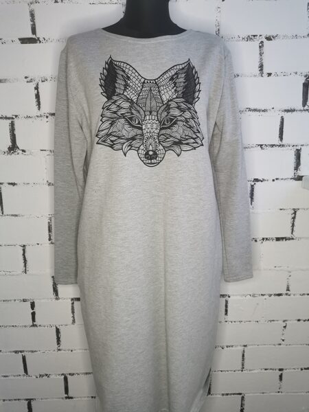 Taisnā piegriezuma kleita, M/L izmērs