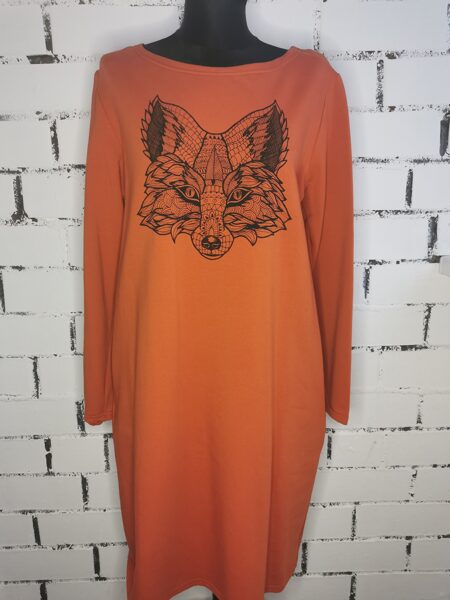 Taisnā piegriezuma kleita, M/L izmērs