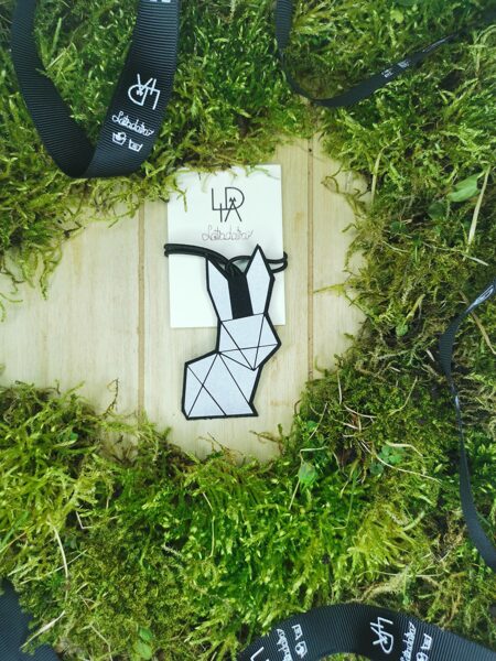 Atstarotājs ar gumiju "Zaķa siluets"